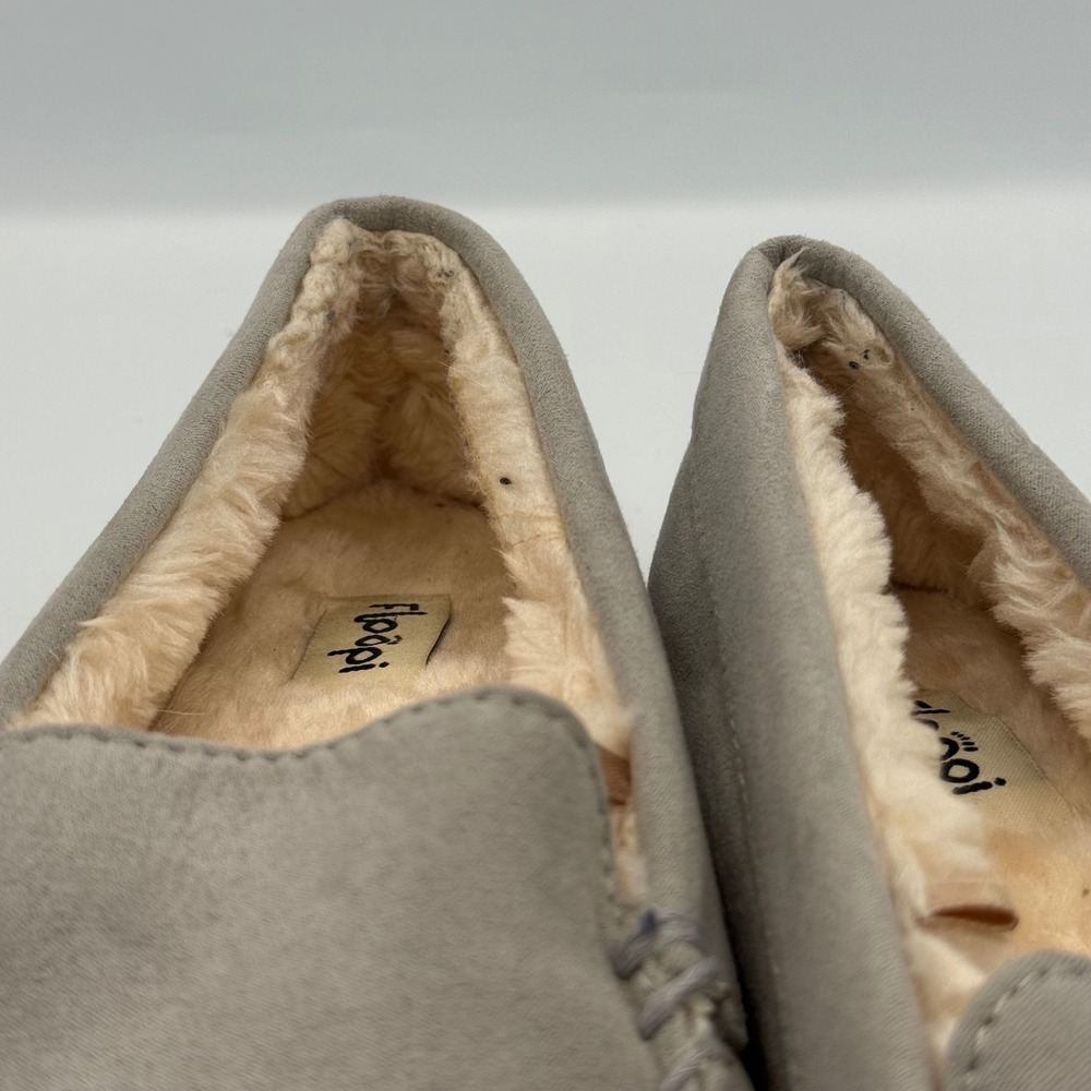 Floopi Moccasin Slipper Womens 10 Grey Faux Fur‎ Lined Micro Suede House Shoes - Picture 3 of 9